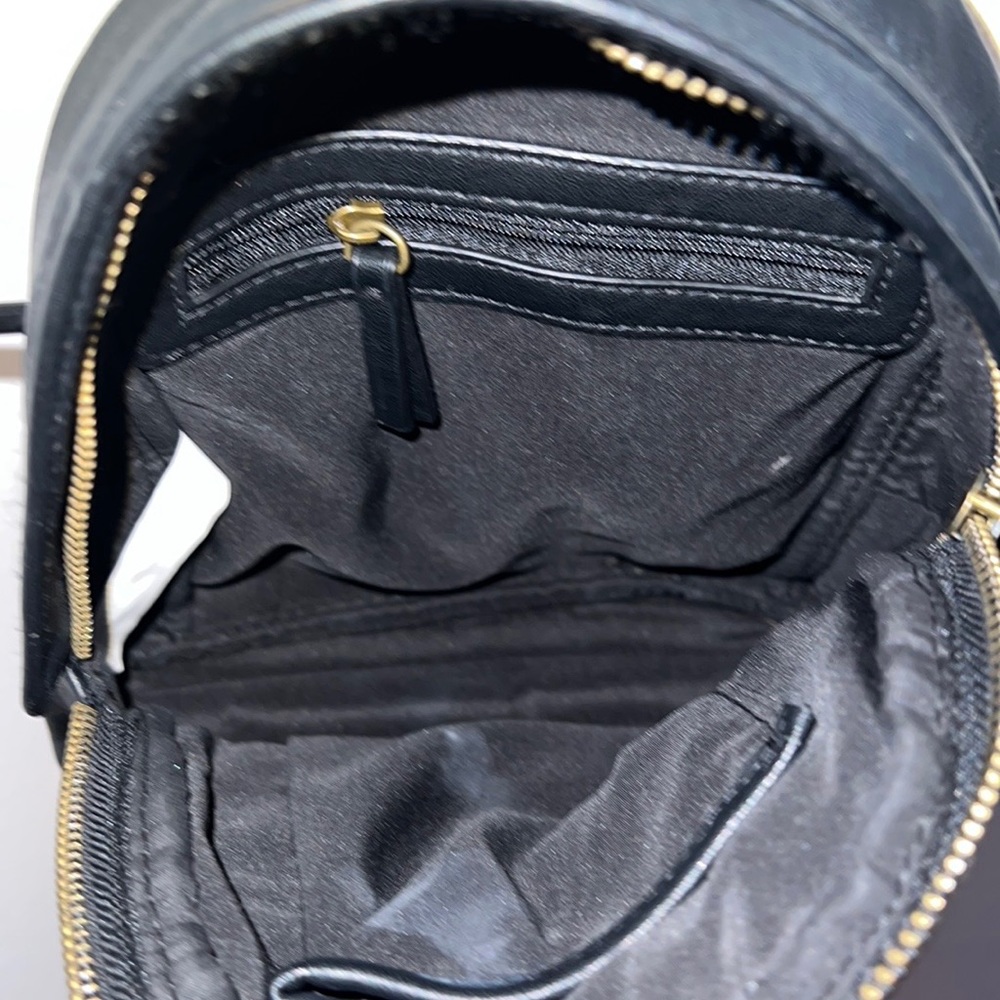 Mini Backpack - Picture 5 of 6